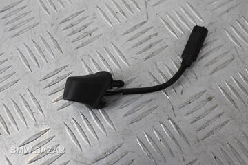 Форсунка омывателя BMW 3 E90/E91 2008 61667131299