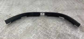 Уплотнитель подкапотного пространства BMW 5