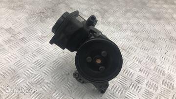 Насос гидроусилителя руля BMW X5 E53 2002 6758565