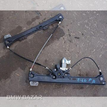 BMW E60 передний правый стекло подъемник