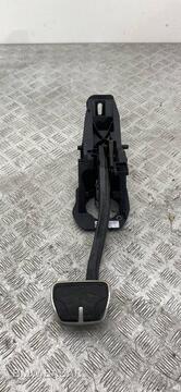 Педаль тормоза BMW 5 G30/G31 G30 2019 6874286