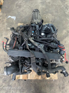 Впускной коллектор левый BMW 1 E81/E87 рест. E87