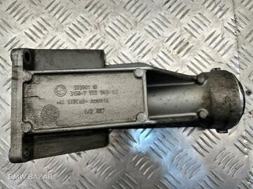 Кронштейн полуоси BMW X5 E70 2010 7552540