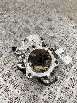 ТНВД BMW 5 E60/E61 2005 7788678