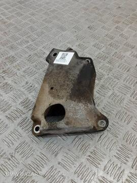 Кронштейн двигателя BMW 5 F10/F11 2012 22116781241