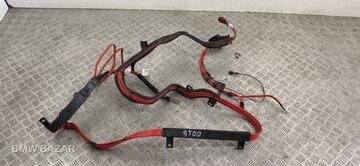 Плюсовой провод аккумулятора BMW 7 F01/F02 F02