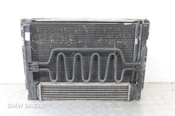Кассета радиаторов BMW 3 E90/E91 2006 17117790297