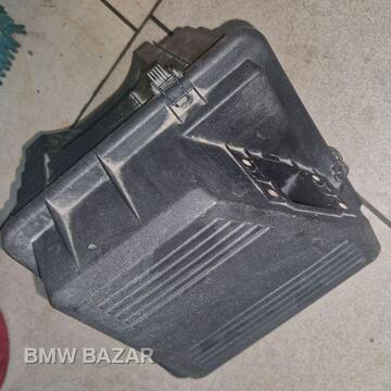 Bmw e36 318 M43 с 95 г.в корпус воздушного фильтра