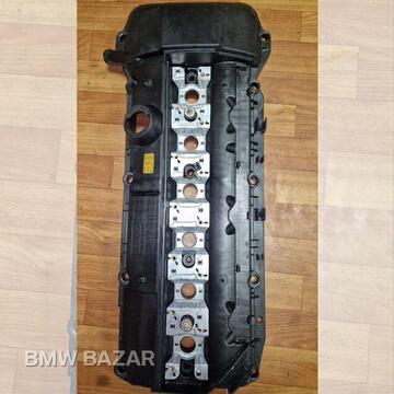 Bmw 3 e46 328 M52TU клапанная крышка пластиковая