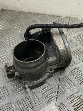 Дроссельная заслонка BMW 3 E90/E91 2008 7804373