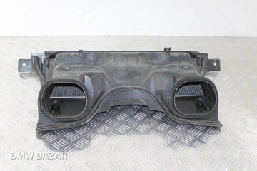 Воздухозаборник BMW X5 E53 рест. 2004 8409049