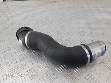 Патрубок интеркулера BMW 5 E60/E61 2005 7790138
