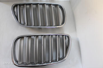 Решетка радиатора BMW X3 E83 рест. 2007
