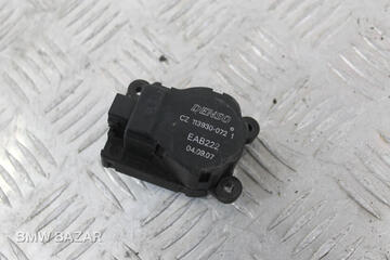 Моторчик заслонки печки BMW 3 E46 2002 113930