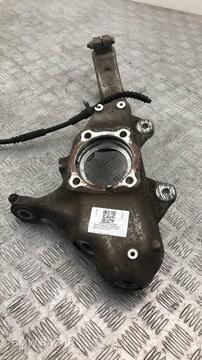 Кулак передний левый BMW X5 F15 2015 31216773783