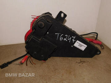 Блок предохранителей BMW 5 E60/E61 2006 6906588