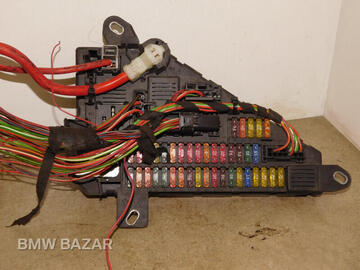 Блок предохранителей BMW 5 E60/E61 2006 6906618