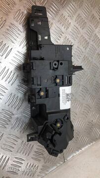 Кронштейн (крепление) BMW X5 F15 2015 13627823478