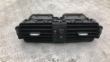 Дефлектор обдува салона центральный BMW X3 F25
