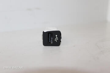 Разъем AUX / USB BMW 5 E60/E61 рест. 2008