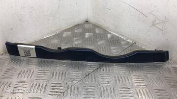 Ус под фару правый BMW X5 E53 2002 51138255210