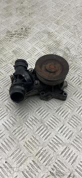 Водяная помпа BMW 5 E60/E61 2006