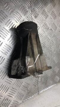 Кронштейн полуоси BMW X5 E53 2003 31507503115