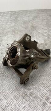 Кулак задний правый BMW X6 E71 2009 33326879102