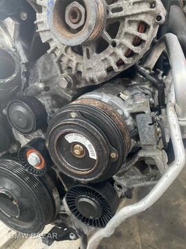 Компрессор кондиционера BMW 3 E90/E91 2008 6987862
