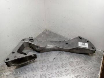 Кронштейн коробки (балка кпп) BMW 4 F32/F33 рест.