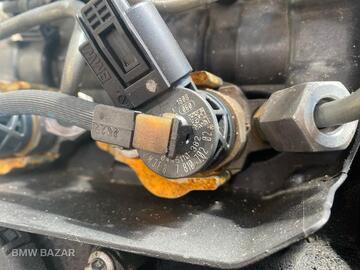 Форсунка топливная BMW 3 E92/E93 2010 13537810702