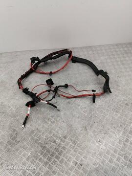 Плюсовой провод аккумулятора BMW X5 F15 2015