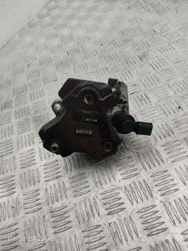 ТНВД BMW X3 E83 рест. E83 2008 7798333