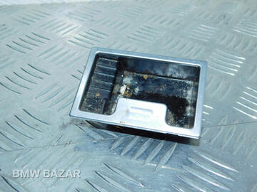 Пепельница BMW 5 E60/E61 2005 51167034098