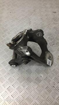 Кулак задний правый BMW X5 F15 2015 33326774476