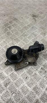Водяная помпа BMW X5 F15 2018 8507326