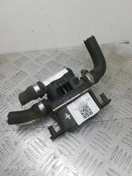 Кран отопителя (печки) BMW 5 E39 рест. 8374995