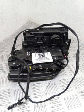 Замок двери передней правой BMW X3 G01 рест. G01