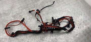 Плюсовой провод аккумулятора BMW X6 E71 2012