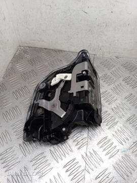 Замок двери передней правой BMW 5 G30/G31 G30 2020
