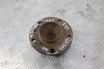Ступица передняя BMW 5 F10/F11 2009 31206872888