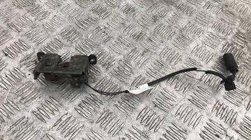 Замок капота BMW X5 E70 2009 51237178753
