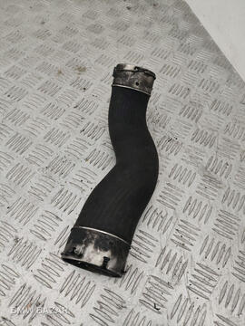 Патрубок интеркулера BMW 5 F10/F11 F10 2012