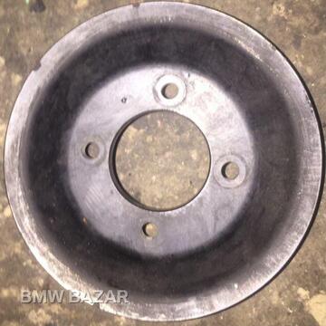 Для BMW e39 шкив помпы на мотор м 52 м 54