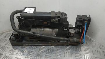 Компрессор пневмоподвески BMW 7 F01/F02 F02 2012
