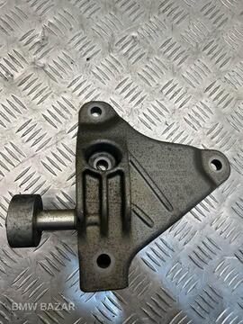 Кронштейн двигателя BMW 7 F01/F02 F01 2010
