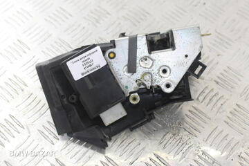 Замок двери передней правой BMW 5 E39 2000 8235114